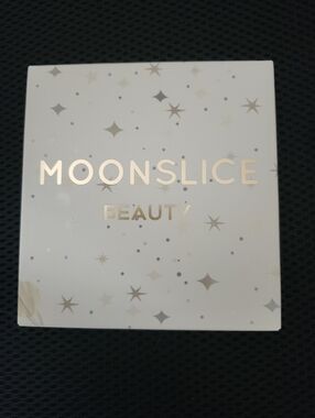Moonslice Beauty Compact Palette/"blushing Moon" NiB